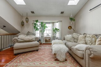 162 Tulip Ln Unit 162, Freehold, NJ 07728