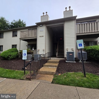 904 Thornton Ct, North Wales, PA 19454