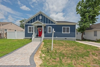 208 Piedmont Ave, Colonial Heights, VA 23834