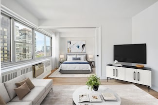 333 E 46th St Unit 20D, New York, NY 10017