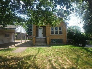 4325 Wisconsin Ave, Berwyn, IL 60402
