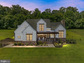 288 Elegant Dr, Martinsburg, WV 25403