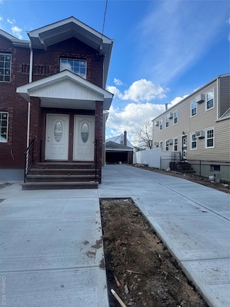 120-46 199th St, Jamaica, NY 11412