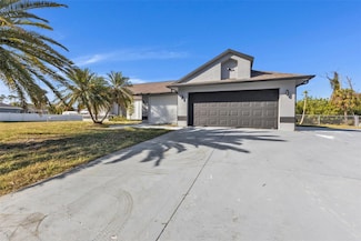 2387 Tamarind St, Port Charlotte, FL 33948