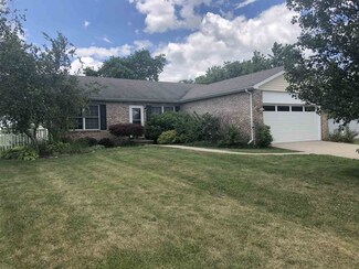 1513 W Crane Pond Dr, Marion, IN 46952