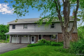 1520 Davis Rd, West Falls, NY 14170