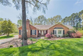 401 Briarpatch Ln, Charlotte, NC 28211