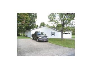 403 Conneaut Terrace, Roaming Shores, OH 44084