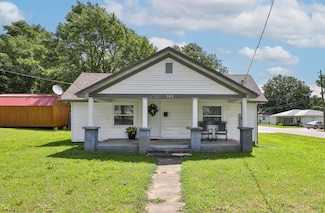 504 N Albany Ave, Bolivar, MO 65613