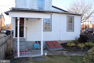 64 S Evans St Unit 1, Pottstown, PA 19464
