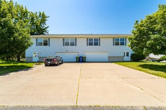 411-413 Gaylee Ave, Rothschild, WI 54474