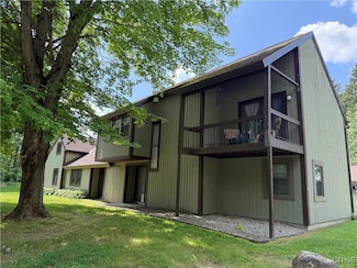 646 Idlewood Ct, Baldwinsville, NY 13027