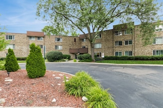2600 Brookwood Way Dr Unit 316, Rolling Meadows, IL 60008
