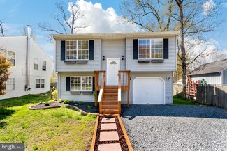 1303 Spruce St, Shady Side, MD 20764