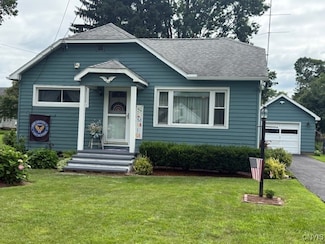 425 Oxford St, Oneida, NY 13421