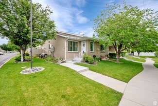 1502 W Cornerstone Dr, South Jordan, UT 84095