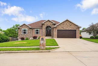 4005 Brentwood Dr, Columbia, MO 65203