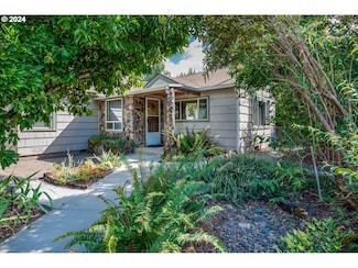 2875 Adams St, Eugene, OR 97405
