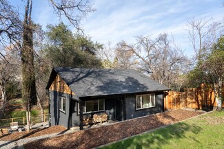 2522 Butte St, Redding, CA 96001