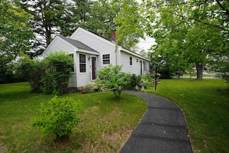 10 Grover St, Concord, NH 03301