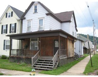 1139 Sixth Ave, Ford City Boro, PA 16226
