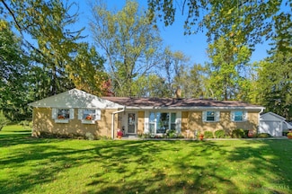 3236 Old St Rt 32, Williamsburg Township, OH 45176