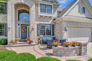 13246 Skyline Dr, Plainfield, IL 60585