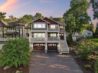 17209 Grays Bay Blvd, Wayzata, MN 55391