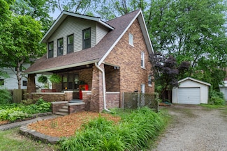 711 W Iowa St, Urbana, IL 61801