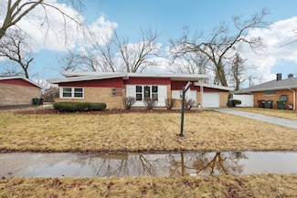 926 Braemar Rd, Flossmoor, IL 60422