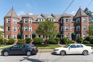 25 Highland Ave Unit 3, Newtonville, MA 02460