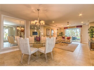 14907 Edgewater Cir, Naples, FL 34114