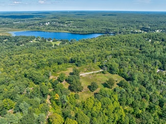 100 Payeur Ln, Alfred, ME 04002