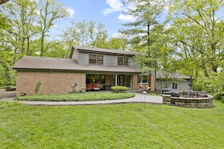 218 Delnor Ave, Saint Charles, IL 60174