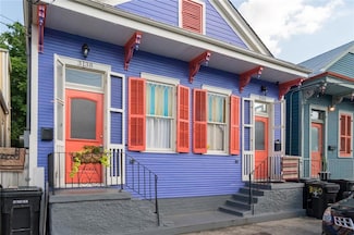 3138 Laurel St, New Orleans, LA 70115
