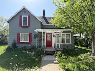 106 N 5th St, Groton, SD 57445