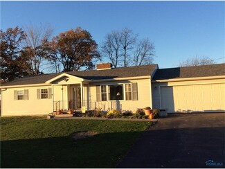 111 Marshall Ave, Pemberville, OH 43450