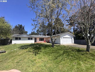 2137 42nd St, Florence, OR 97439