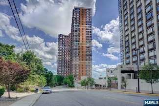 100 Old Palisade Rd Unit 2605, Fort Lee, NJ 07024