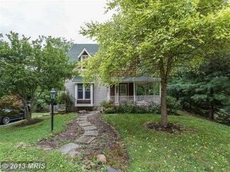 5 Mill Way, Round Hill, VA 20141