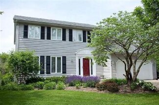 609 Dorchester Ct, Naperville, IL 60565