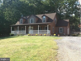 3390 Mountain View Rd, Old Fields, WV 26845