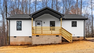 2953 Little Creek Rd, Thomasville, NC 27360