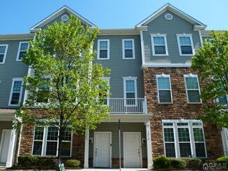 1413 Hudson Cir, Highland Park, NJ 08904