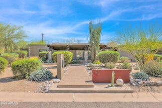1811 E Aurelius Ave, Phoenix, AZ 85020