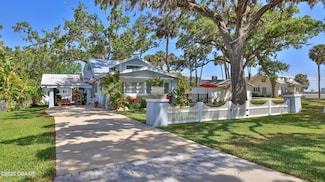 111 Fleming Ave, Port Orange, FL 32127