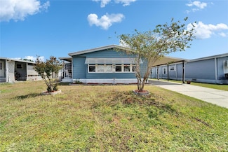 5015 Fox Cliff Dr, Lakeland, FL 33810