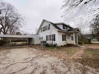 1021 W Jefferson Ave, Jonesboro, AR 72401