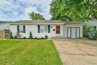 912 N Cockrel Ave, Norman, OK 73071