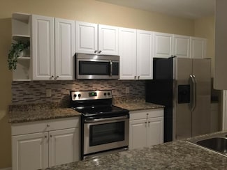 3565 Forest Hill Blvd Unit 682, West Palm Beach, FL 33406